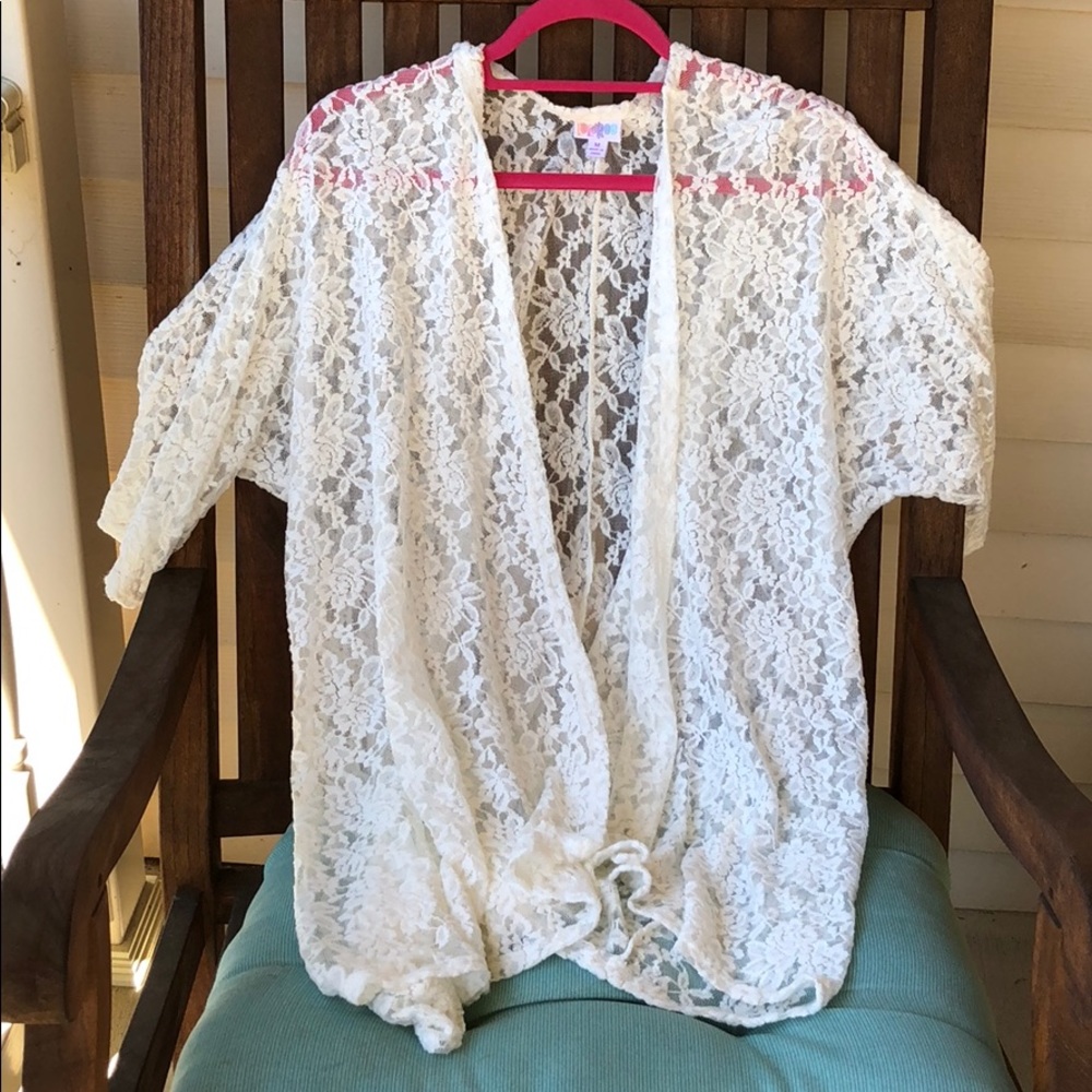 NWOT White lace LuLaRoe Lindsay Kimono